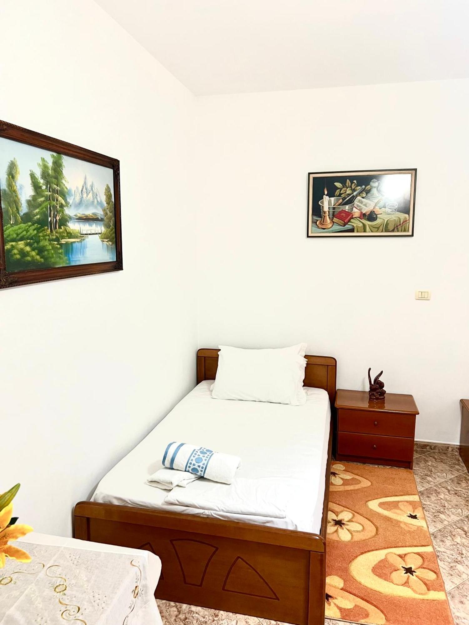 Апартаменты Hajdini Apartament Саранда Экстерьер фото